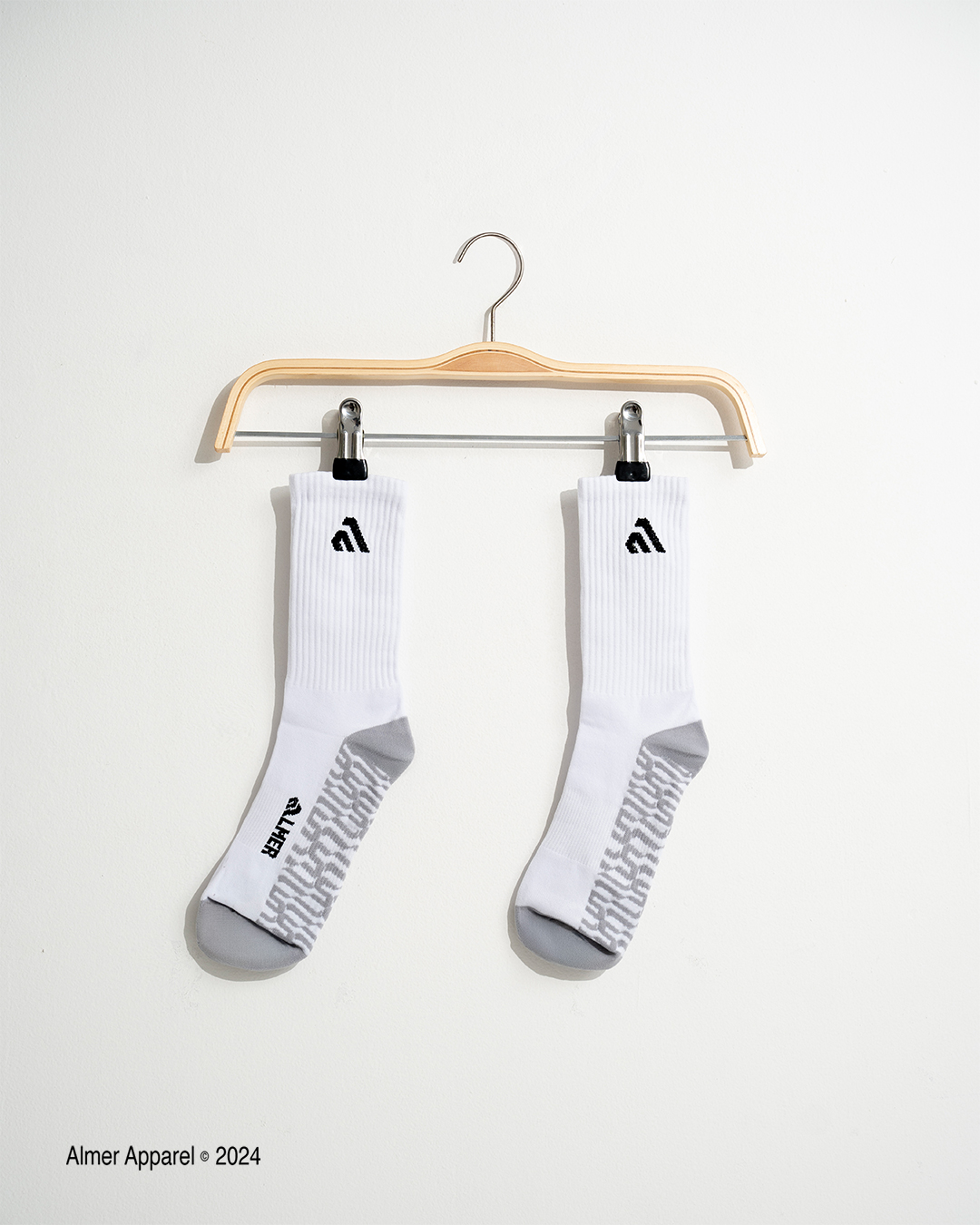 Crew Socks - Kaoskaki Pendek Sport By Almer Apparel